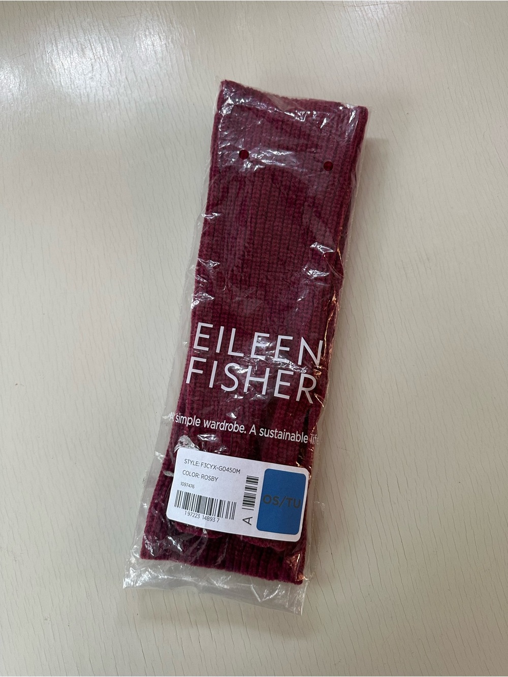 Eileen Fisher 100% Organic Cotton Chenille Glovelette in Burgundy Red NWT